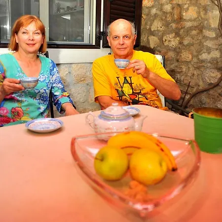 Valparaiso * Sutivan