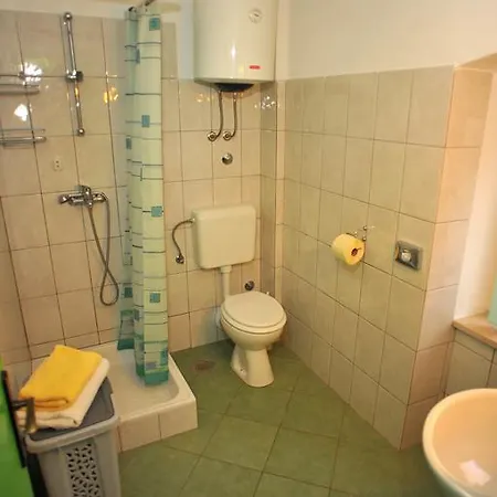Valparaiso Apartment *